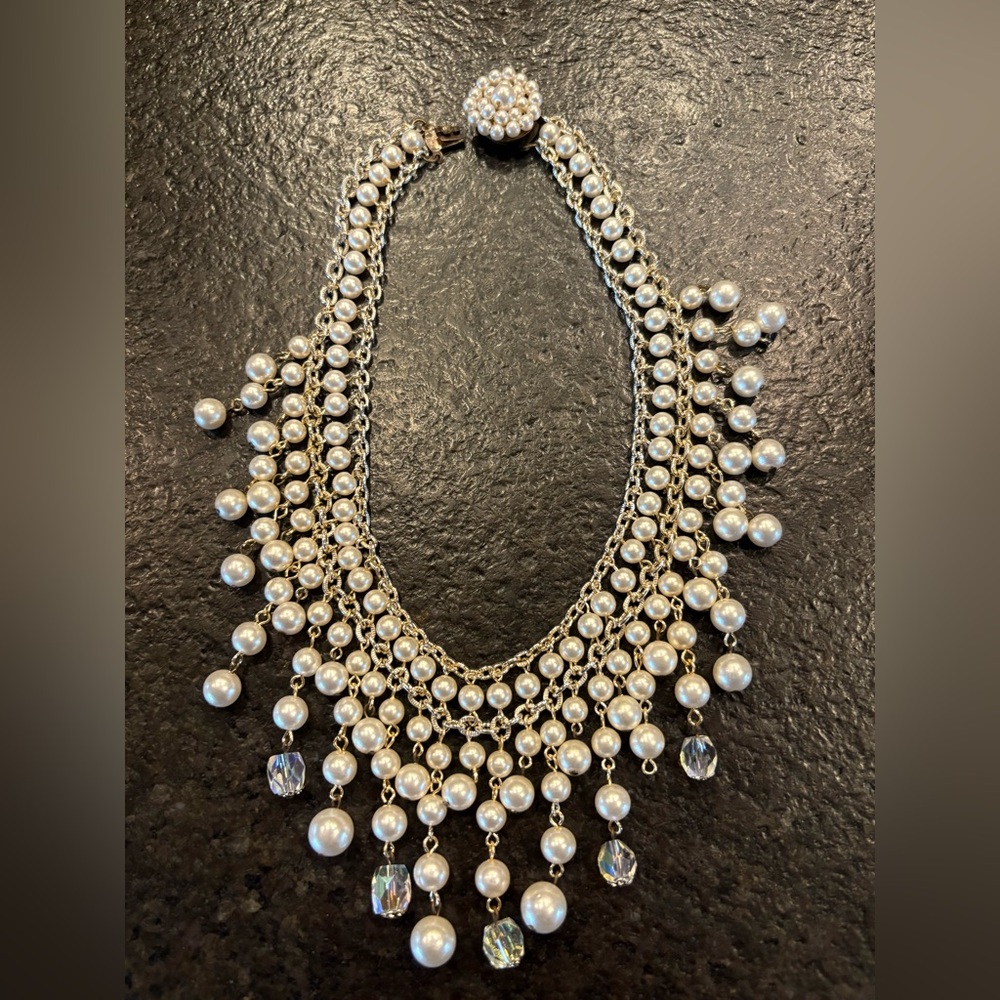 Elegant Vintage Pearl and Crystal Statement Necklace